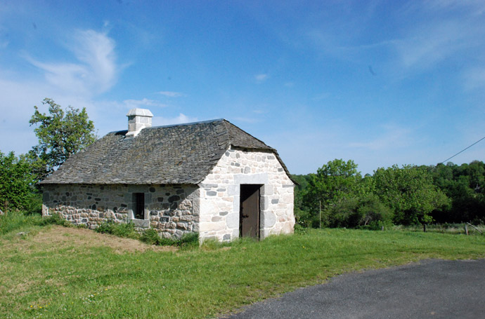 Four à pain, La Terrisse, commune d'Argences en Aubrac